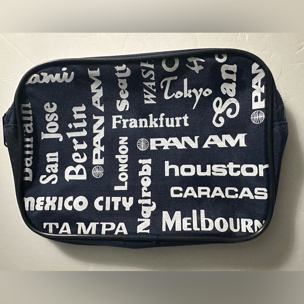 RARE NOS Vintage 80s Pan Am Airlines 1980s Blue Amenity Bag Travel Cities 9x6x2” - Picture 6 of 15